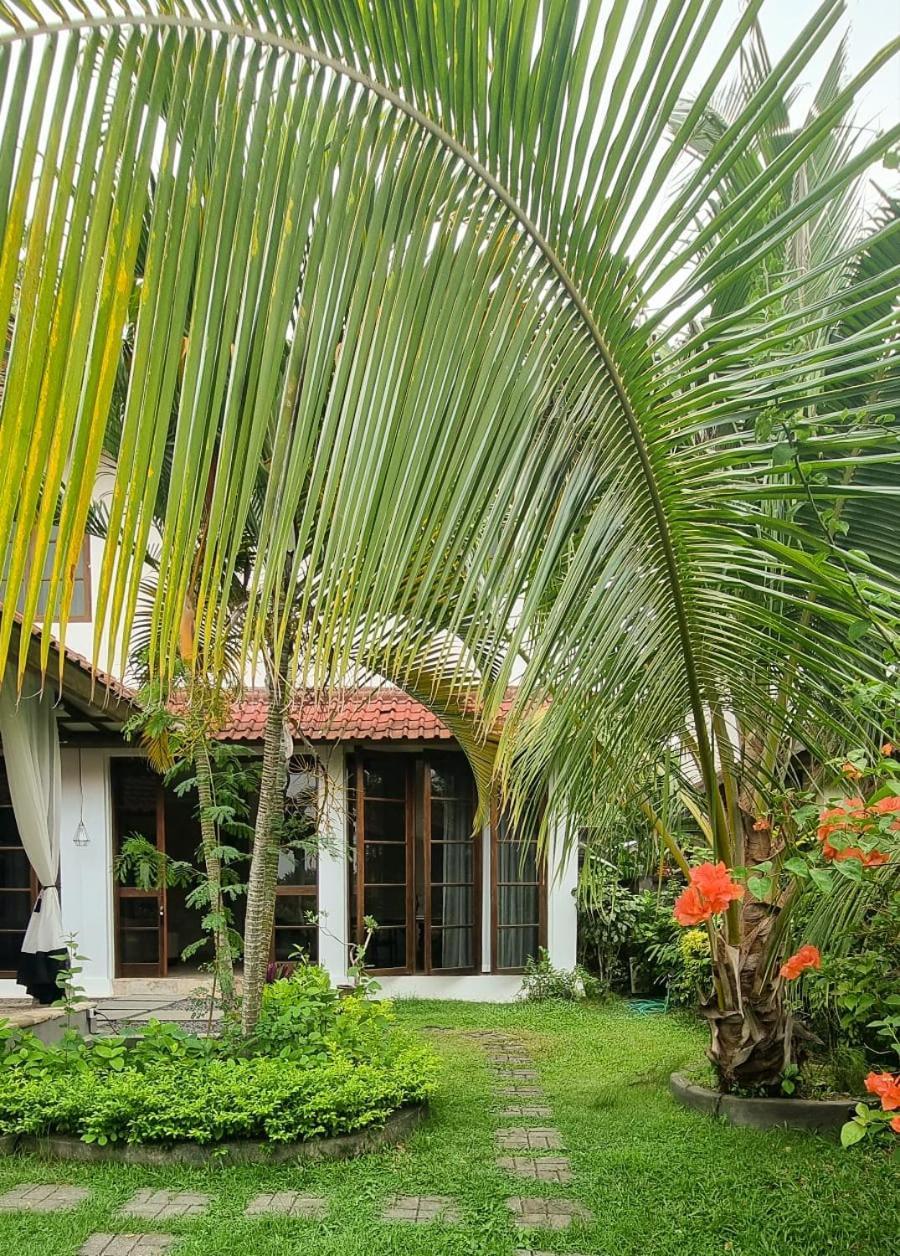 Mumbul Villas Nusa Dua  Eksteriør billede